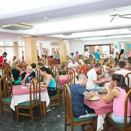 Amic Gala Hotel 3*